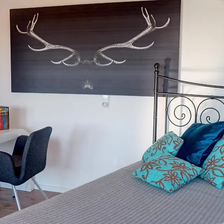 Dinkelberg Apartment *